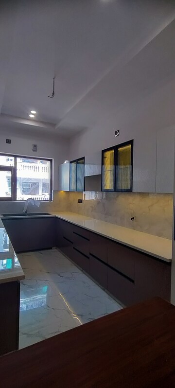 Kitchen in 3 BHK Builder Floor at Fidato Honour Homes, Sector 89 – for Sale