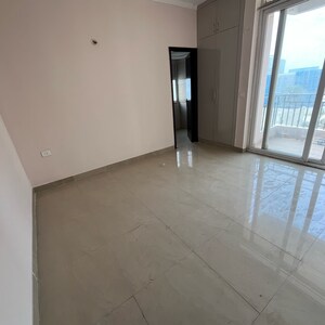 Room in 3 BHK Apartment at Amrapali Golf Homes, Haibatpur – for Sale