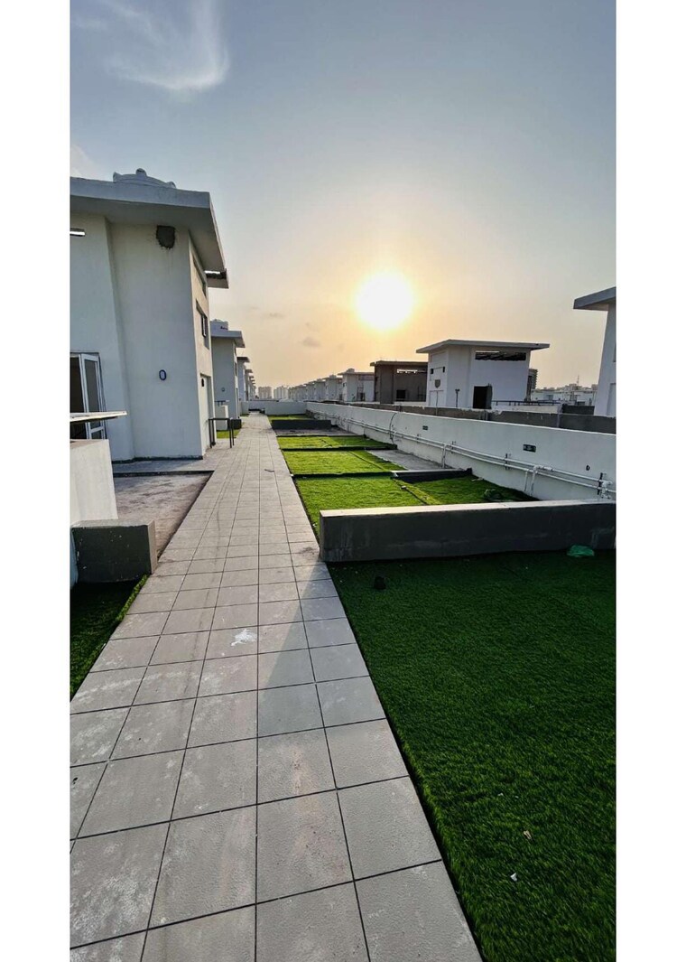 Balcony, smart-world-gems 2 Bedroom 1143 Sq.Ft. Apartment In Sector 89 Gurgaon 9303300