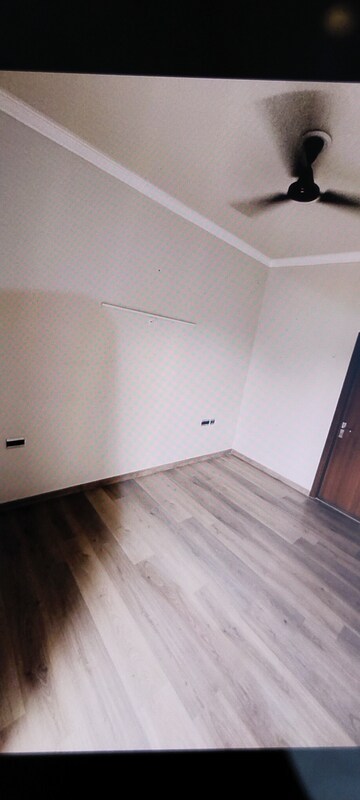 3 BHK Apartment For Sale in Central Park 3 Flower Valley, Sohna Sector 33