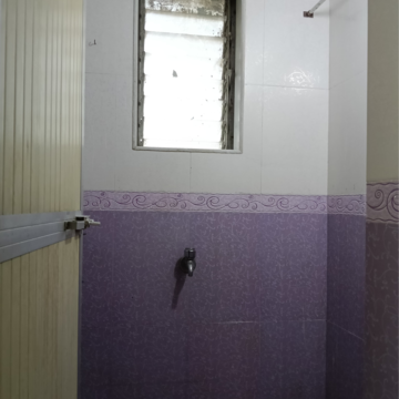 Room in 1 RK Apartment at Railwaymens Apna Ghar CHS, Parsi Colony – for Rent