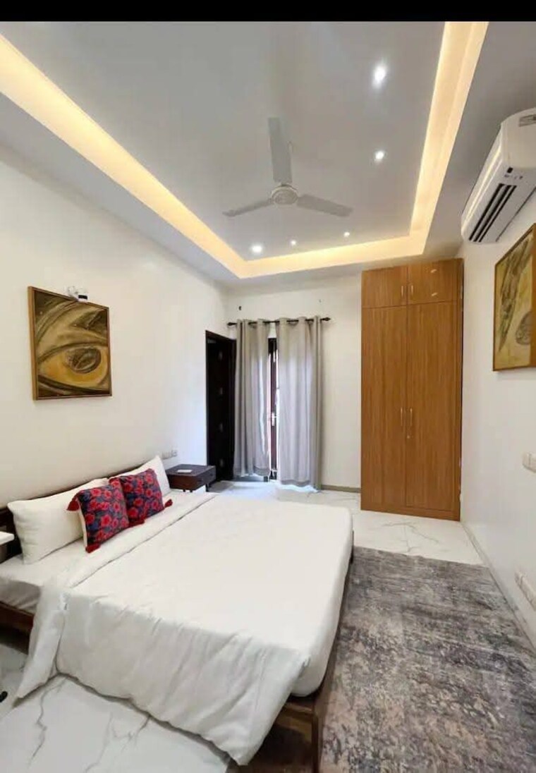 Bedroom, sector 23a Studio 555 Sq.Ft. Builder Floor In Sector 23a Gurgaon 9303321