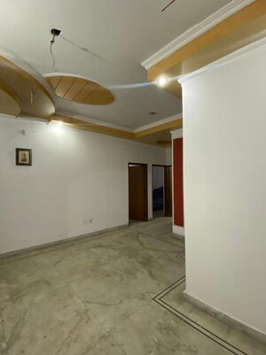Room in 3 BHK Builder Floor at Bhopura – for Sale