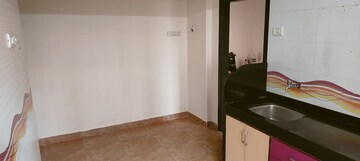 Room in 2 BHK Apartment at Shiv Siddhi Lok Kailash, Mulund West – for Rent