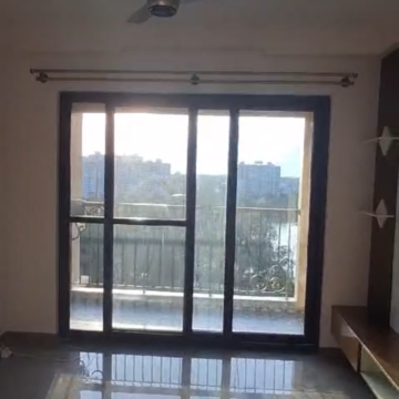 Room in 3 BHK Apartment at Bren Zahara, Harlur – for Rent