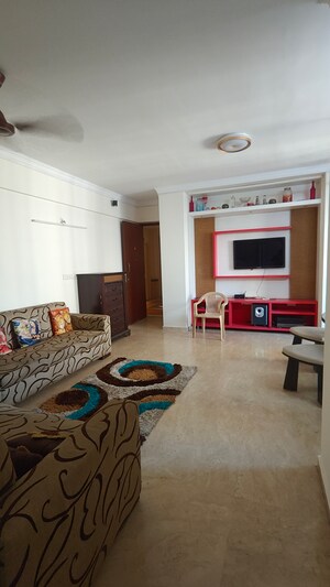 Living Room in 2 BHK Apartment at Hiranandani Meadows, Manpada – for Rent