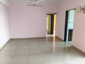 Room in 3 BHK Apartment at Blue Kites CHS Ltd, Kopar Khairane – for Rent