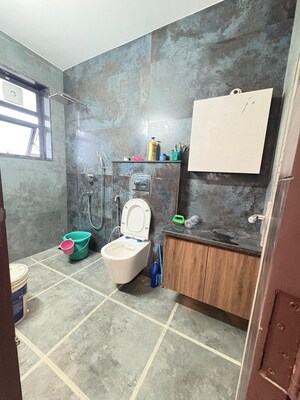 Kitchen in 3 BHK Builder Floor at DLF City Centre, Maruti Vihar – for Rent