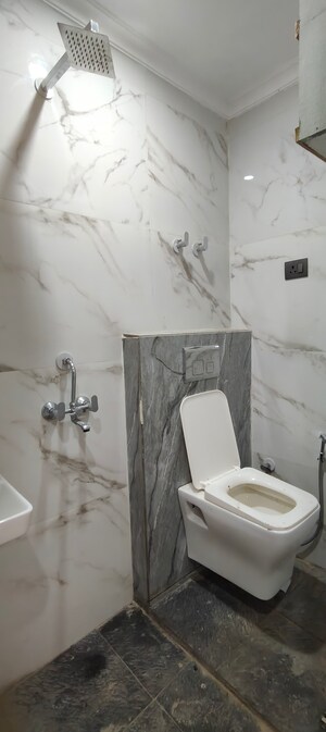 Attached Bathroom in 3 BHK Builder Floor at Chattarpur – for Rent