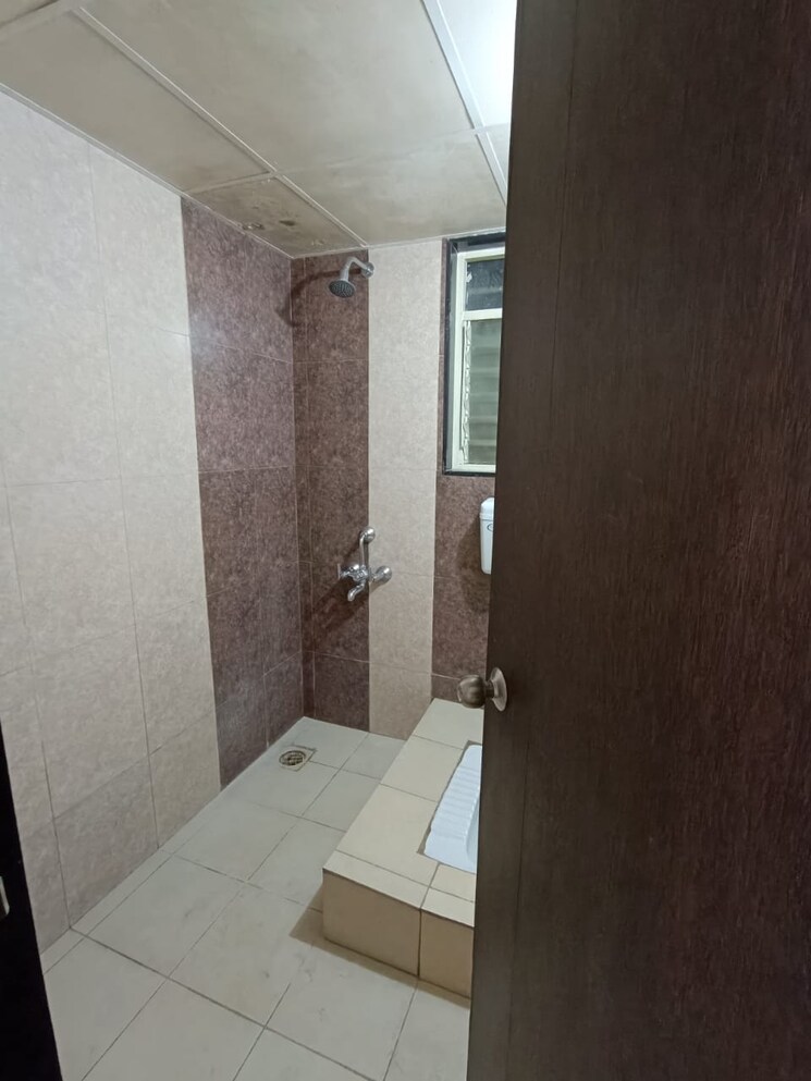 Bathroom, paranjape-madhukosh-phase-iii 2 Bedroom 637 Sq.Ft. Apartment In Dhayari Pune 9303369