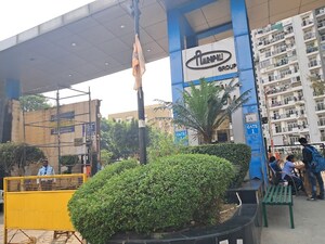 4 BHK Apartment – Exterior View View at Amrapali Platinum, Sector 119 - for Sale