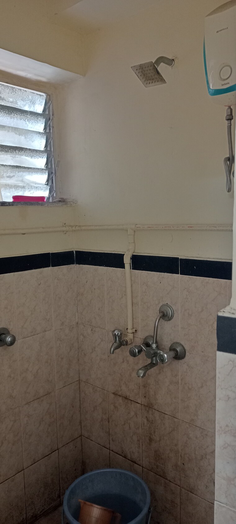 Attached Bathroom, mhada-prakash-cotton-mill 1 Bedroom 250 Sq.Ft. Apartment In Lower Parel Mumbai 9303463