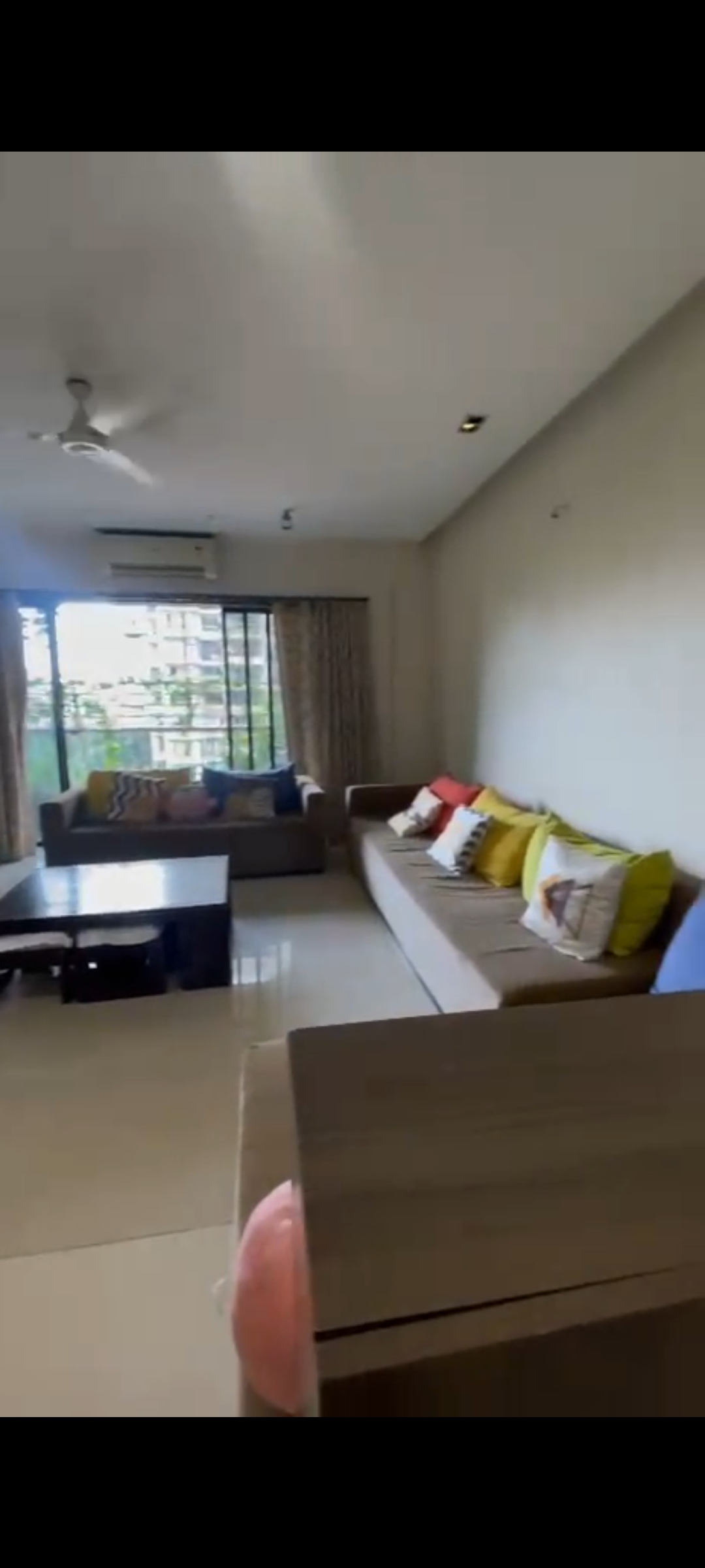 3 BHK + Servant Room Apartment For Rent in Lokhandwala Green Acres