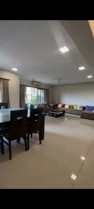 Living Room in 3 BHK Apartment at Lokhandwala Green Acres, Andheri West – for Rent