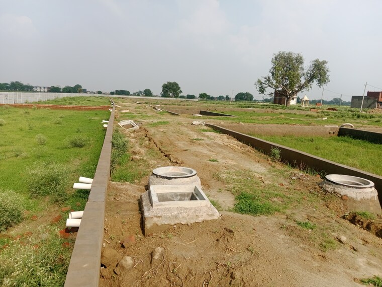 undefined, dhanauli  110 Sq.Yd. Plot In Dhanauli Agra 9303441