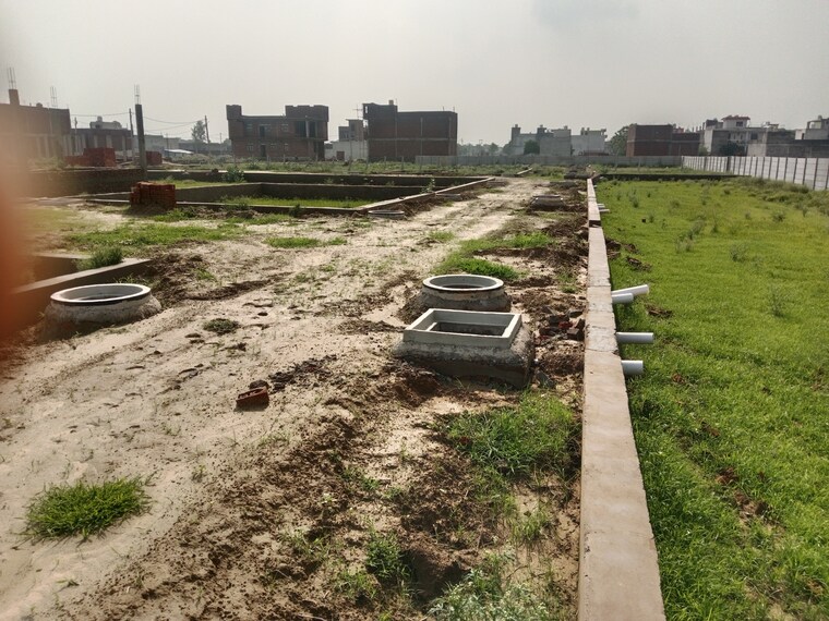 undefined, dhanauli  110 Sq.Yd. Plot In Dhanauli Agra 9303441