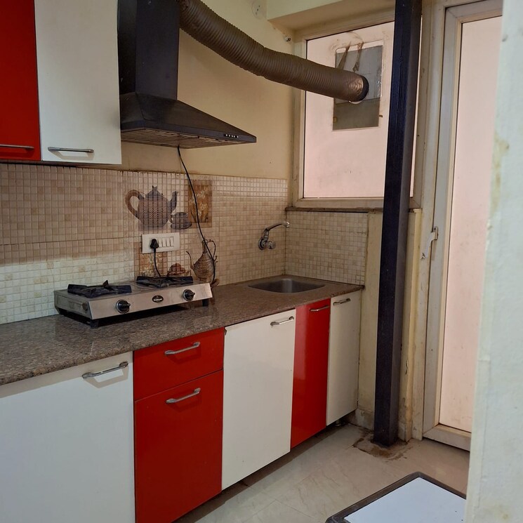 Kitchen, sector 39 1 RK 600 Sq.Ft. Builder Floor In Sector 39 Gurgaon 9303448