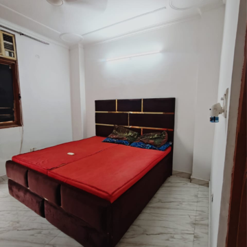 Bedroom in 2 BHK Builder Floor at Neb Sarai – for Rent