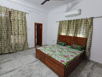 Bedroom in 1.5 BHK Independent House at DLF My Pad, Gomti Nagar – for Rent