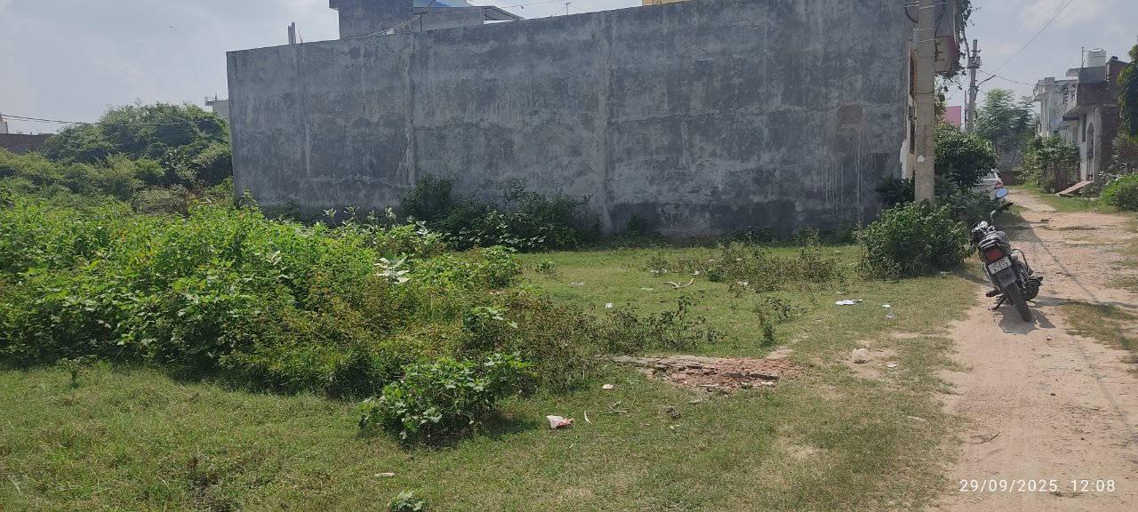Plot For Sale in Indira Nagar