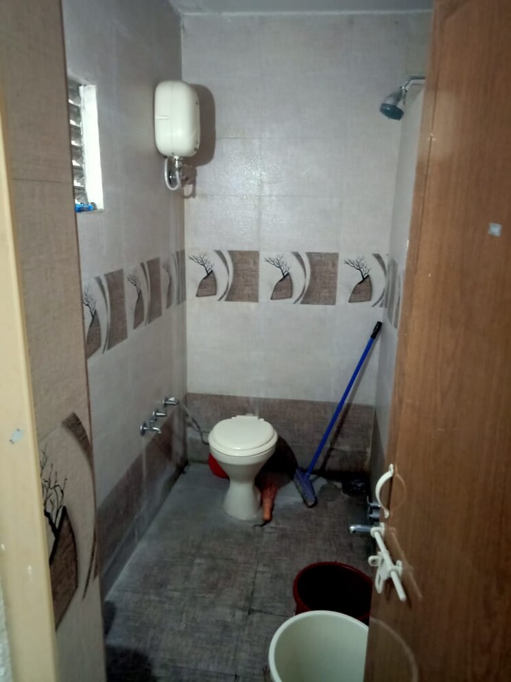 Bathroom, ambawadi 2 Bedroom 1200 Sq.Ft. Apartment In Ambawadi Ahmedabad 9303492