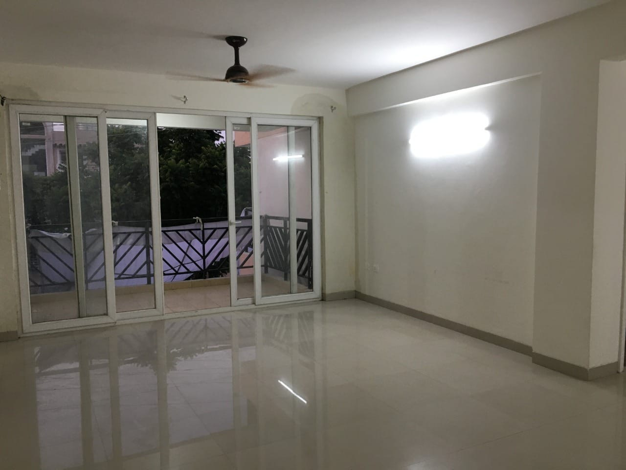 3 BHK Apartment For Sale in Puri Vip Floors
