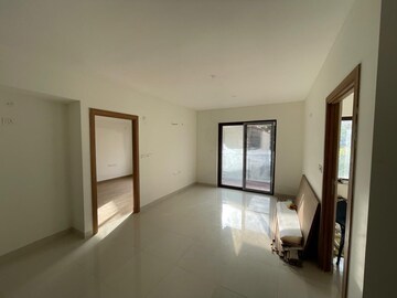 Room in 2 BHK Apartment at Sona Vistaas, Devarachikkana Halli – for Sale