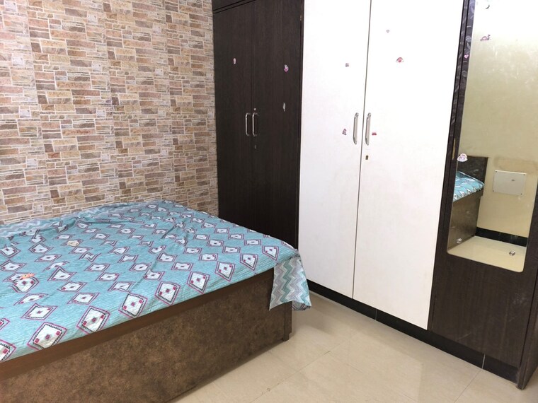 Bedroom, jyoti-complex 1 Bedroom 400 Sq.Ft. Apartment In Goregaon East Mumbai 9303502