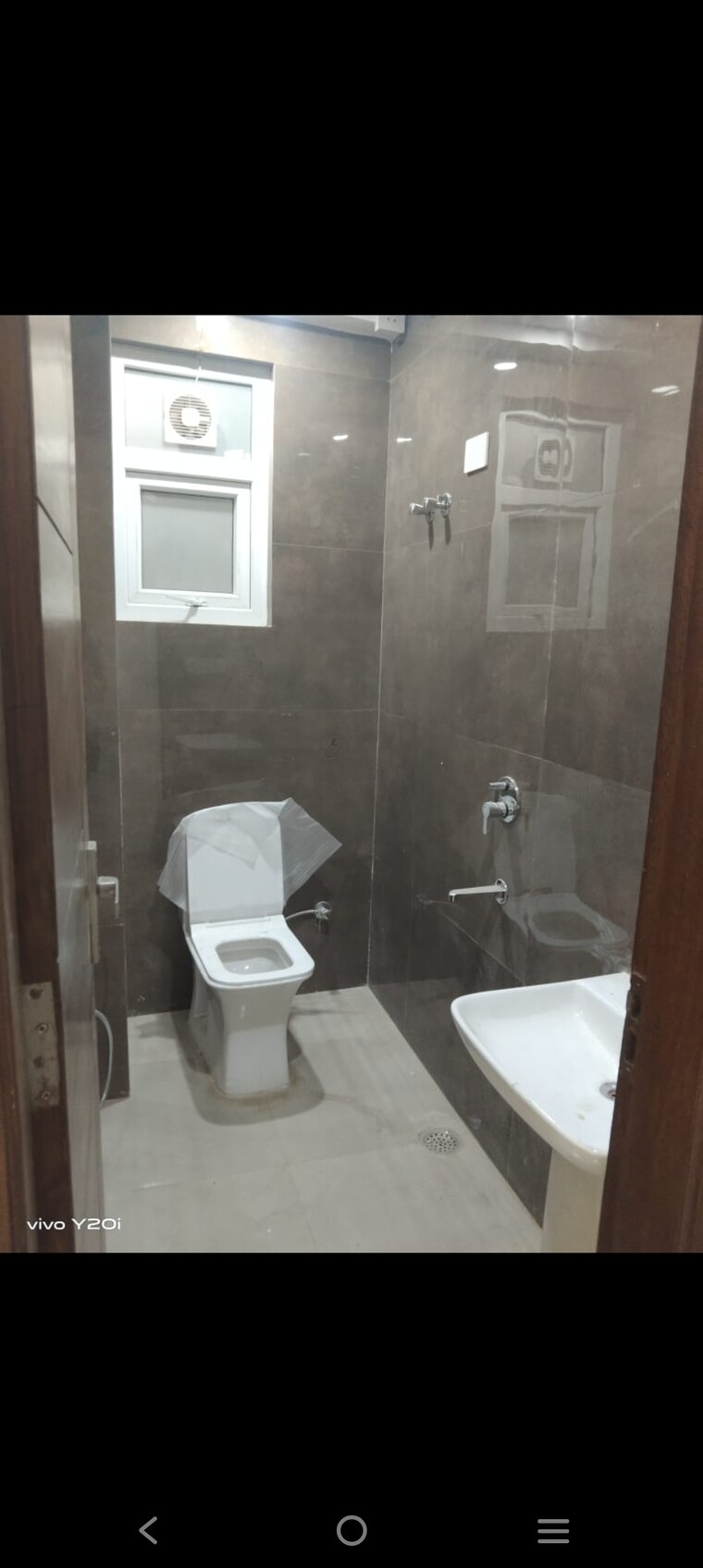 Bathroom, saket 3 Bedroom 1800 Sq.Ft. Builder Floor In Saket Delhi 9303582