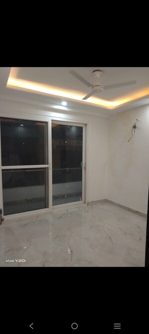Room in 3 BHK Builder Floor at Saket – for Rent