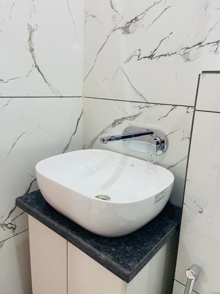 Bathroom, patiala road 1 Bedroom 650 Sq.Ft. Builder Floor In Patiala Road Zirakpur 9303598