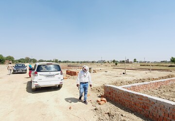 Plot For Sale in Ramnagar