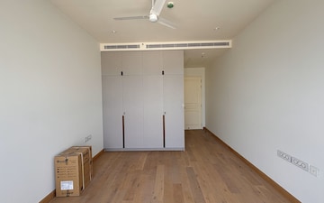 Room in 4 BHK Apartment at Bhartiya Leela Residences, Thanisandra Main Road – for Sale
