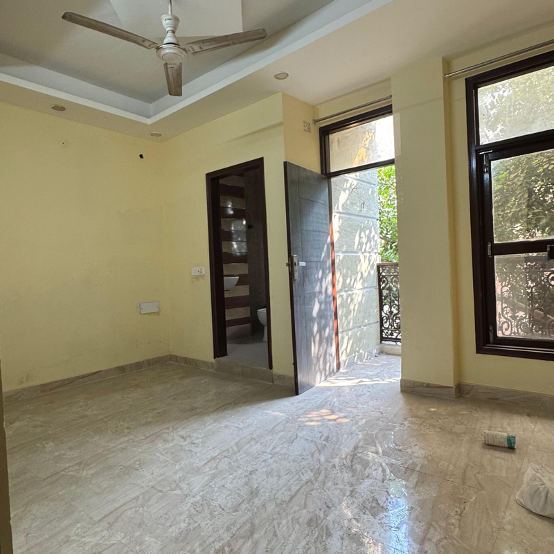 2 BHK + Servant Room Builder Floor For Rent in Chhattarpur 