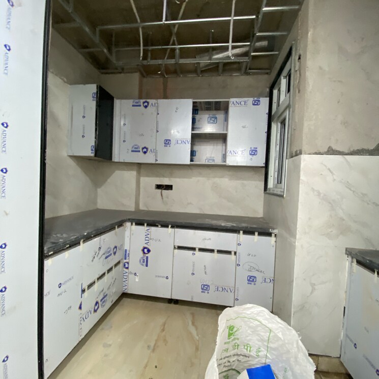 Kitchen, chattarpur 3 Bedroom 1300 Sq.Ft. Builder Floor In Chattarpur Delhi 9303743