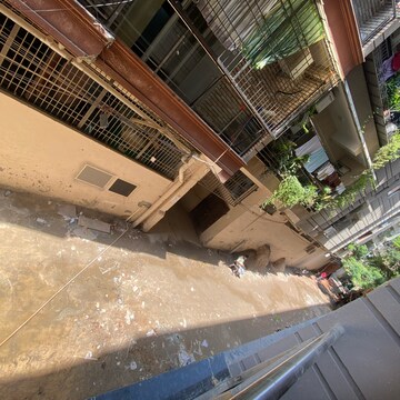 Balcony in 3 BHK Builder Floor at Chattarpur – for Rent