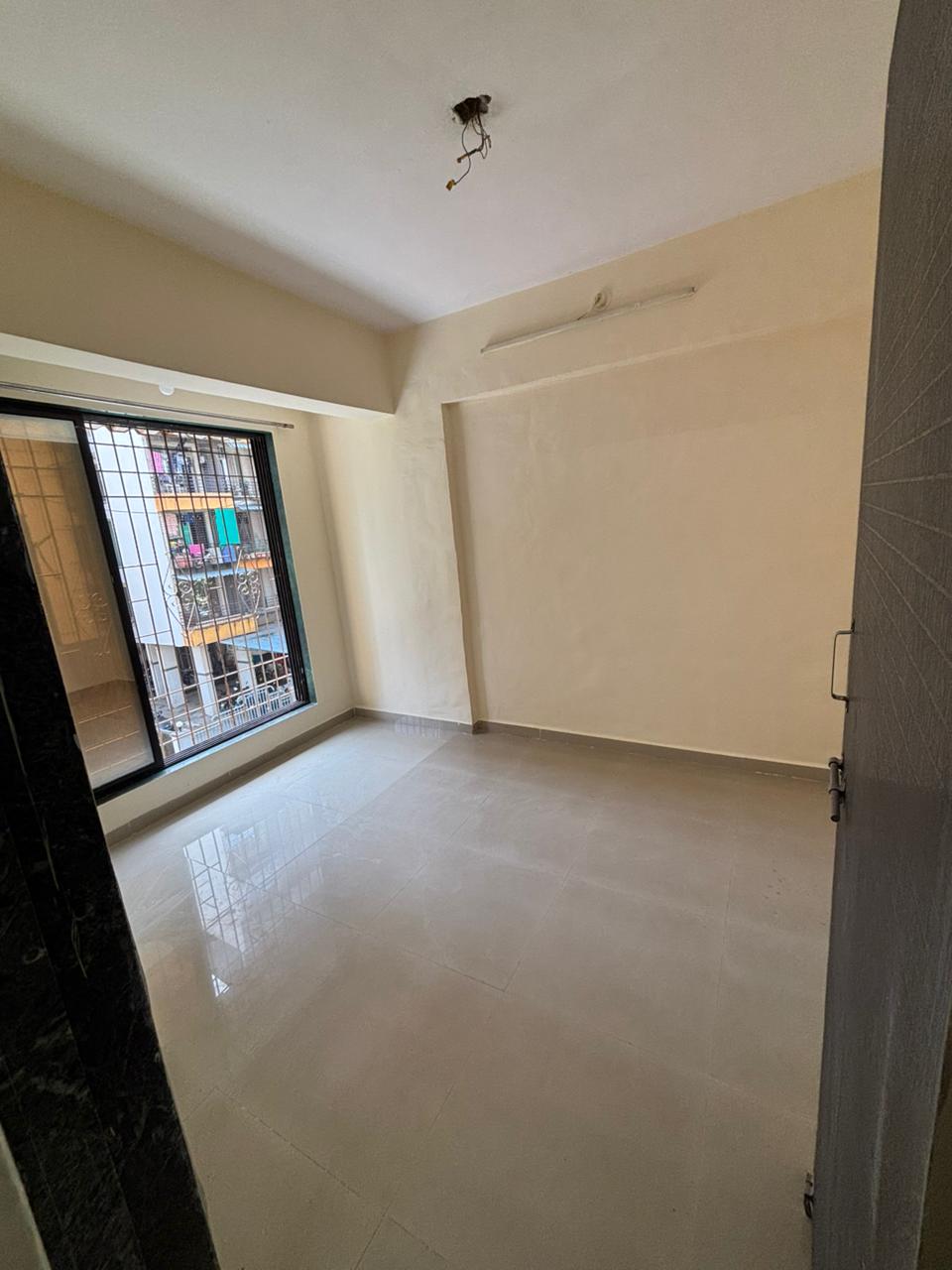 2 BHK Apartment For Rent in Ruparel Ariana