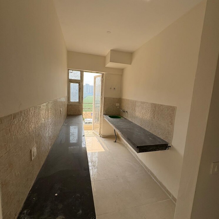 Kitchen, signature-the-millennia-2 2.5 Bedroom 625 Sq.Ft. Apartment In Garoli Kalan Gurgaon 9303736