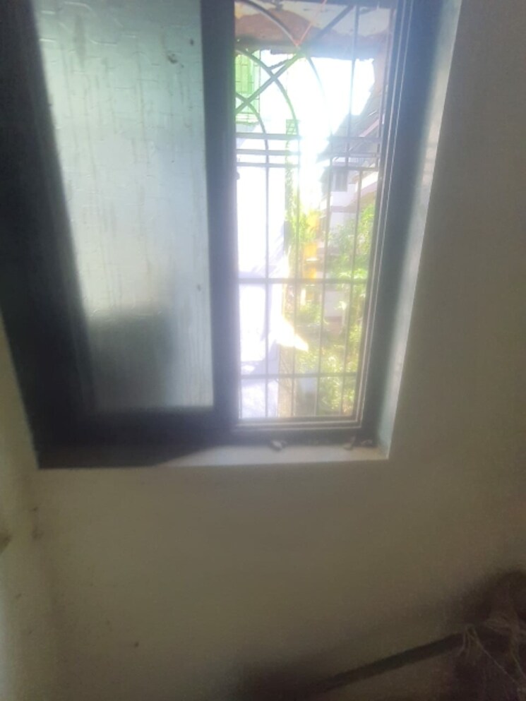 Room, dombivli east 1 Bedroom 650 Sq.Ft. Apartment In Dombivli East Thane 9303788