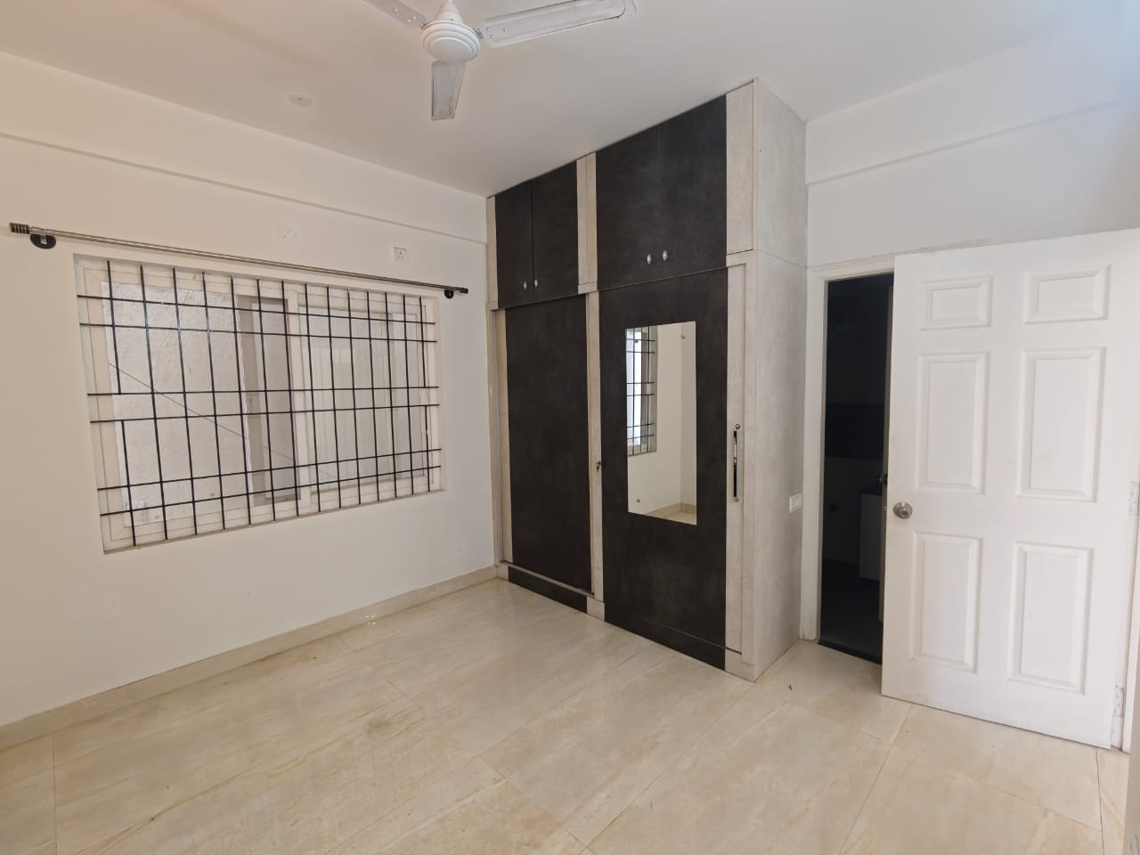 2 BHK Builder Floor For Rent in Cooke Town