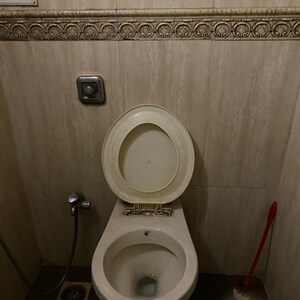 Attached Bathroom in 3 BHK Apartment at Agripada – for Rent