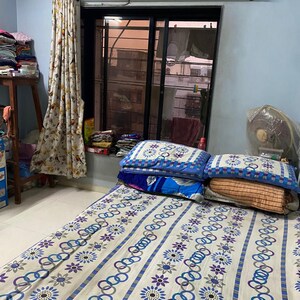Bedroom in 3 BHK Apartment at Agripada – for Rent