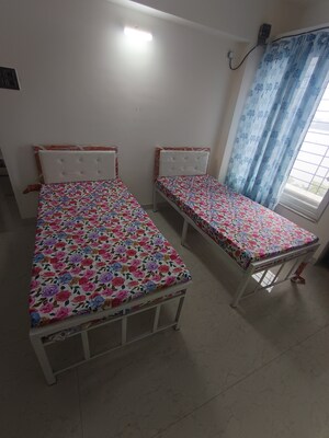 Bedroom in  Pg at Powai – for Rent