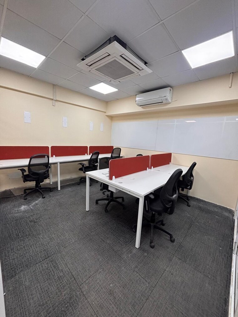 Team Area, everest-grande Commercial Office Space 1500 Sq.Ft. In Andheri East Mumbai 9303929
