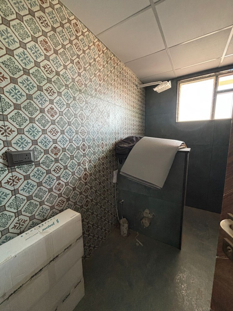 Bathroom, le-orchid 3 Bedroom 2500 Sq.Ft. Apartment In Frazer Town Bangalore 9303987