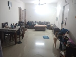 Team Area in 2 BHK Apartment at Somerset Apartments, Mg Road – for Sale