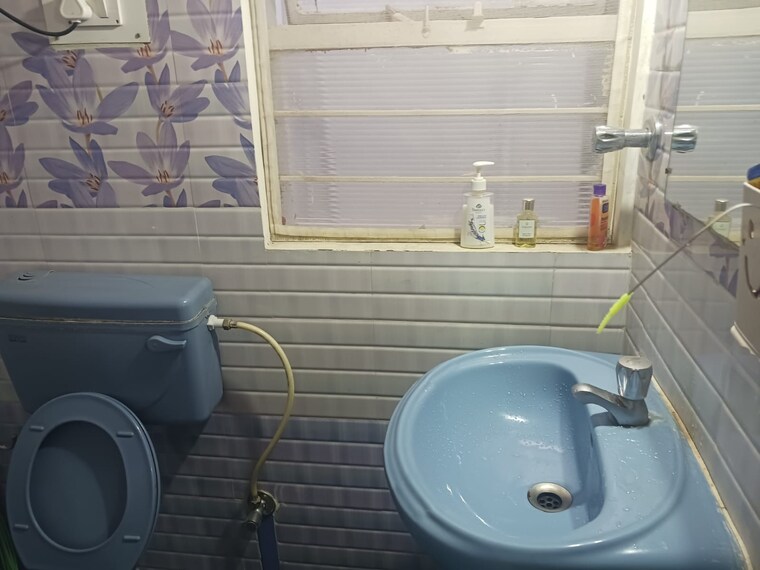 Bathroom, somerset-apartments 2 Bedroom 995 Sq.Ft. Apartment In Mg Road Bangalore 9304019