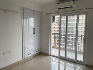 Room in 3 BHK Apartment at ATS Nobility, Sector 4 Greater Noida – for Rent