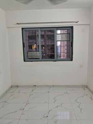 Room in 1 BHK Apartment at Dombivli East – for Rent