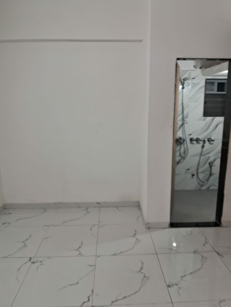 Room, dombivli east 1 Bedroom 560 Sq.Ft. Apartment In Dombivli East Thane 9304172